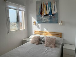 Stunning 3-bed Apartment in Puerto De Mazarron