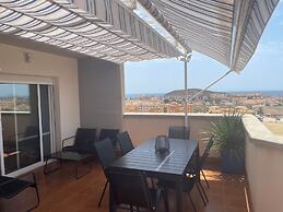 Stunning 3-bed Apartment in Puerto De Mazarron