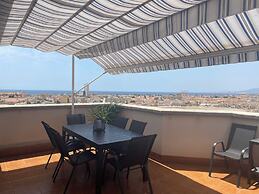 Stunning 3-bed Apartment in Puerto De Mazarron
