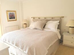 Pent-house, 3 Bedroom, Sleeps 6, Parking
