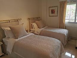 Pent-house, 3 Bedroom, Sleeps 6, Parking