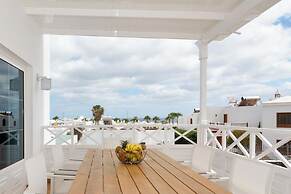3bed Villa- Pool, Outdoor Dining Terrace, Sea View