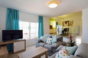 3bed Villa- Pool, Outdoor Dining Terrace, Sea View