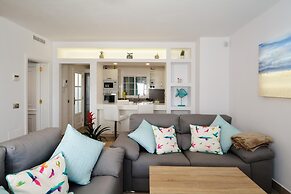 3bed Villa- Pool, Outdoor Dining Terrace, Sea View