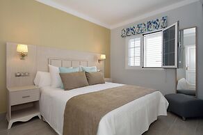 3bed Villa- Pool, Outdoor Dining Terrace, Sea View