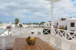 3bed Villa- Pool, Outdoor Dining Terrace, Sea View