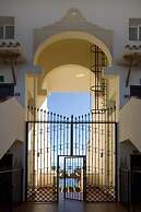 Immaculate 3-bed Penthouse- Stunning Views