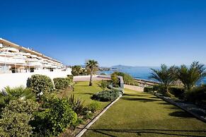 Immaculate 3-bed Penthouse- Stunning Views