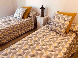 Lovely 2 Bed Apartment in Alcalali