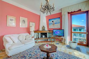 Casa Angerin 4 - Attico Con Balcone