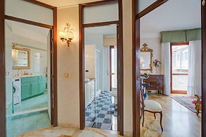 Casa Angerin 4 - Attico Con Balcone