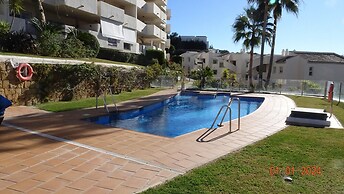 Peaceful, Spacious, 2 bed 2 Bath Elviria Condo