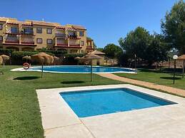 Charming 2-bed Apartment Near Ayamonte With Pool