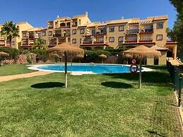 Charming 2-bed Apartment Near Ayamonte With Pool