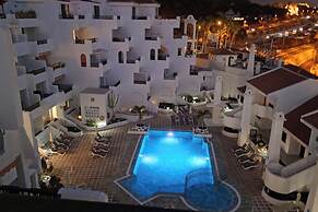 Apartment - Sleeps 4 - Jacuzzi - Terrace - Pool