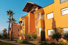 Beautiful 2-bed Apartment in Casares Costa