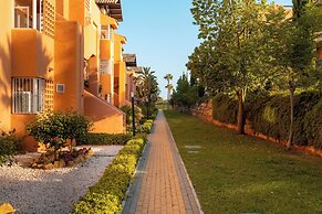 Beautiful 2-bed Apartment in Casares Costa