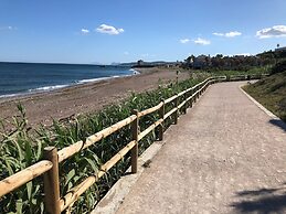 Beautiful 2-bed Apartment in Casares Costa