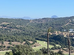 Luxury Villa in Perfect Location With sea Views