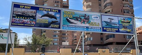 Luxurious Three Bedroom Duplex Apt Close to Beach