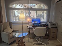 Newly Refurbished Luxury 3 Bed Duplex Apartment