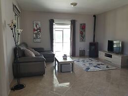 Villa Los Castos, Immaculate 2-bed Villa, Arboleas