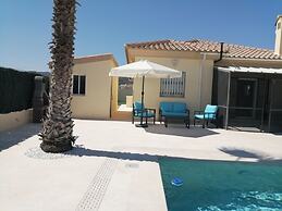 Villa Los Castos, Immaculate 2-bed Villa, Arboleas