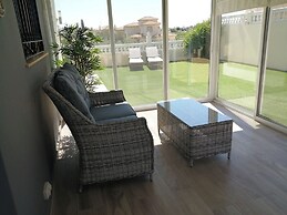 Villa Los Castos, Immaculate 2-bed Villa, Arboleas