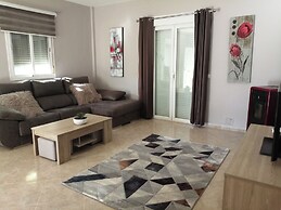 Villa Los Castos, Immaculate 2-bed Villa, Arboleas
