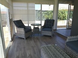 Villa Los Castos, Immaculate 2-bed Villa, Arboleas