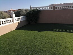 Villa Los Castos, Immaculate 2-bed Villa, Arboleas