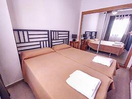 Charming 3 Bed Beach Apartment in Punta del Moral