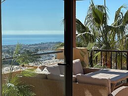 Charming 2 Bed Apartment in Quartiers Marbella