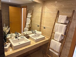 Charming 2 Bed Apartment in Quartiers Marbella