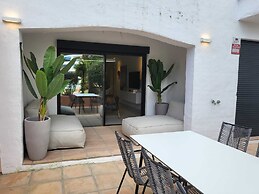 Luxurious Apartment in Puerto Banus Marbella