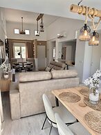 Luxurious Frontline Golf Villa on Mar Menor Golf