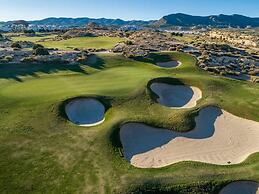 El Valle Golf Resort- Private Pool- Bbq- Parking