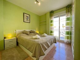 2-bed Apartament Rosaleda Monterey