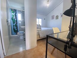 House for up to 6 Guests With Pool, Punta Prima