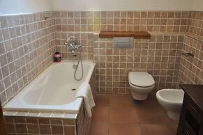 Beautiful 4-bed House in Campo de Ricote