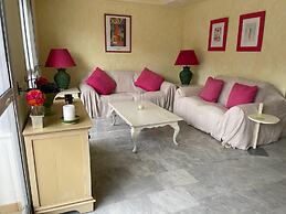 Beautiful 4 Bedroom Duplex Apartment