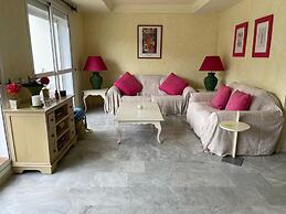 Beautiful 4 Bedroom Duplex Apartment