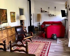 Aurora 2-bed Cottage - Sleeps 4 - Montseny Park