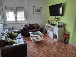 Comfortable 3-bed House, Santiago de la Ribera