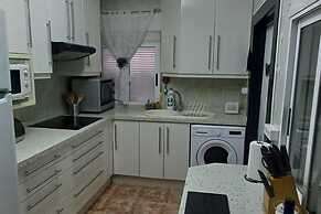 Comfortable 3-bed House, Bungalow