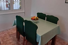 Comfortable 3-bed House, Bungalow