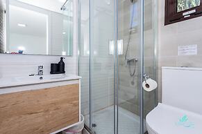 Remarkable 5-bed Villa in Playa Blanca