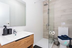 Remarkable 5-bed Villa in Playa Blanca