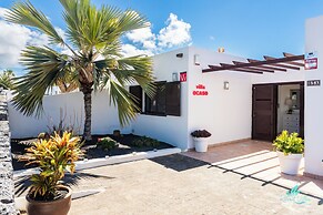 Remarkable 5-bed Villa in Playa Blanca