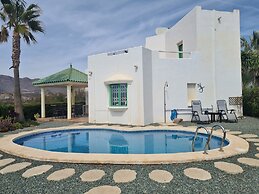 As054 Remarkable 7 bed Villa With Private Pool